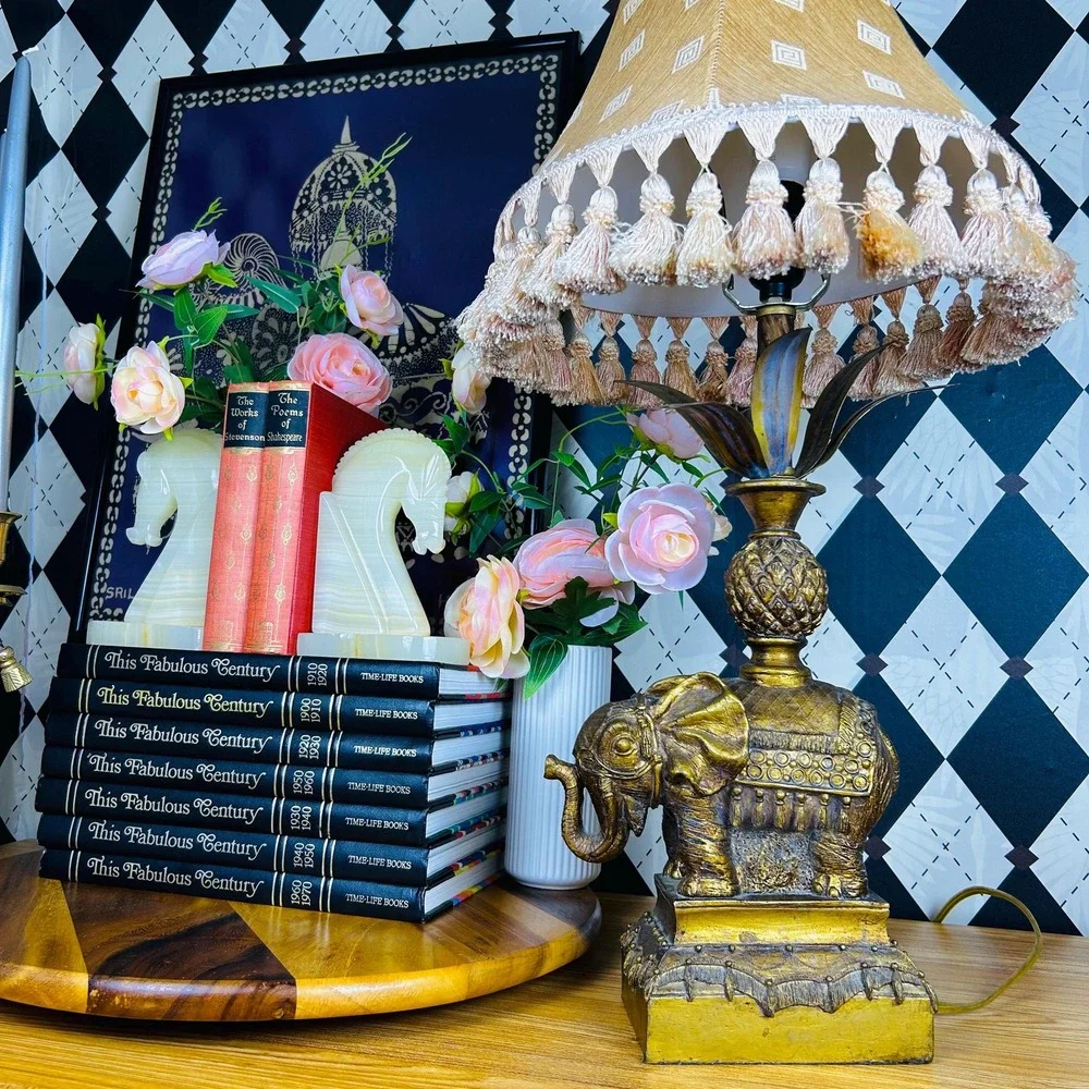 N/A opulent vintage